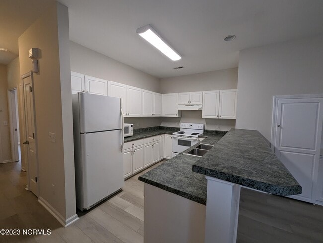 Building Photo - 5617 Juneberry Ct