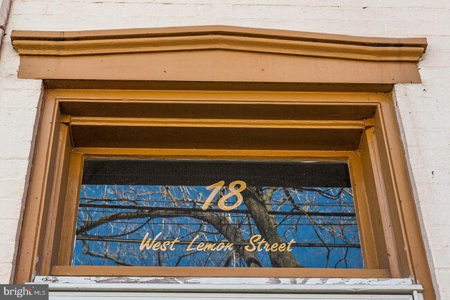Building Photo - 18 W Lemon St