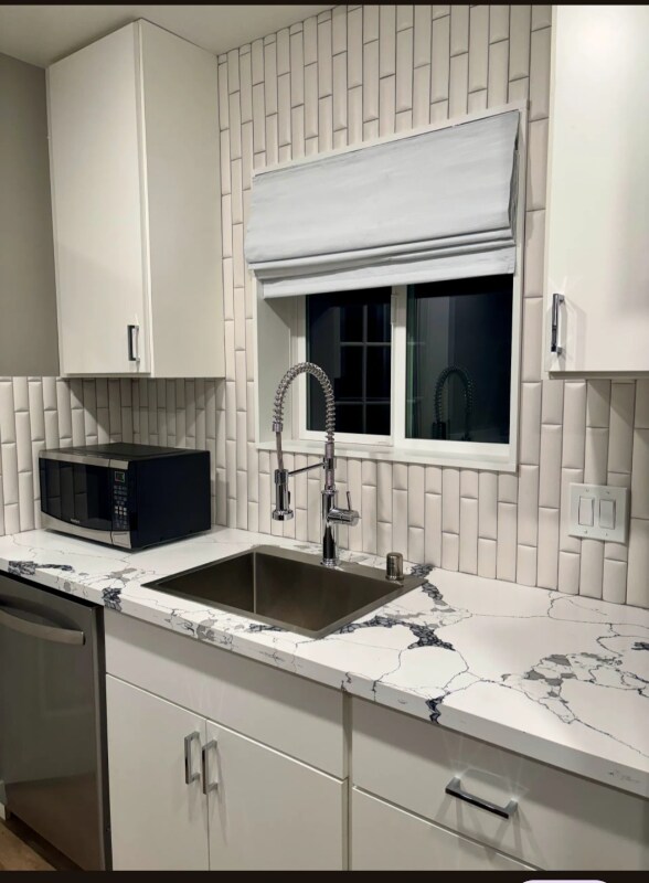 Foto del edificio - 2178 Oakmont St