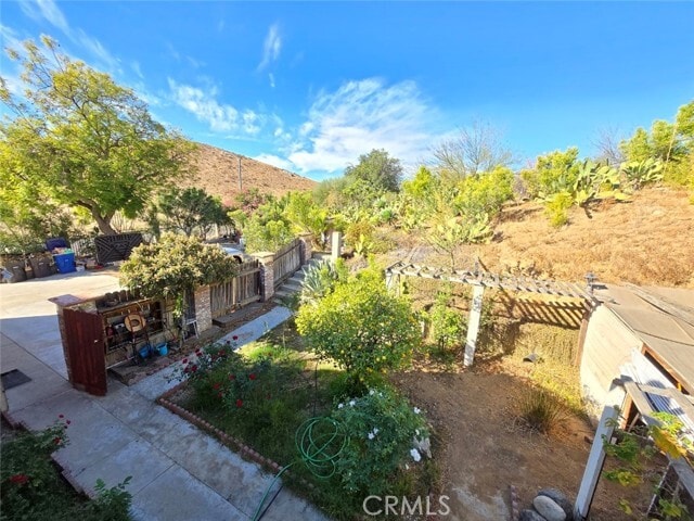Building Photo - 7929 Bolton Ave