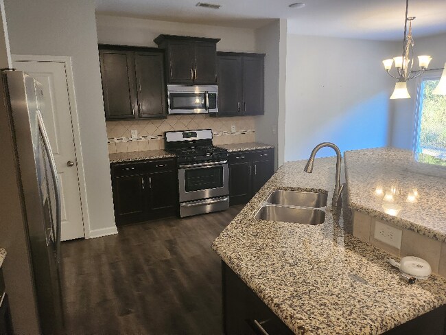 Foto del edificio - 401 Durants Neck Ln