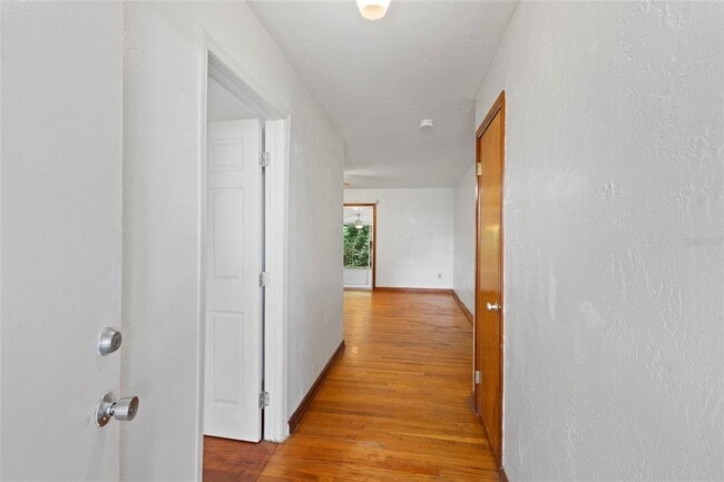 Building Photo - 2103 NW 36th Ter