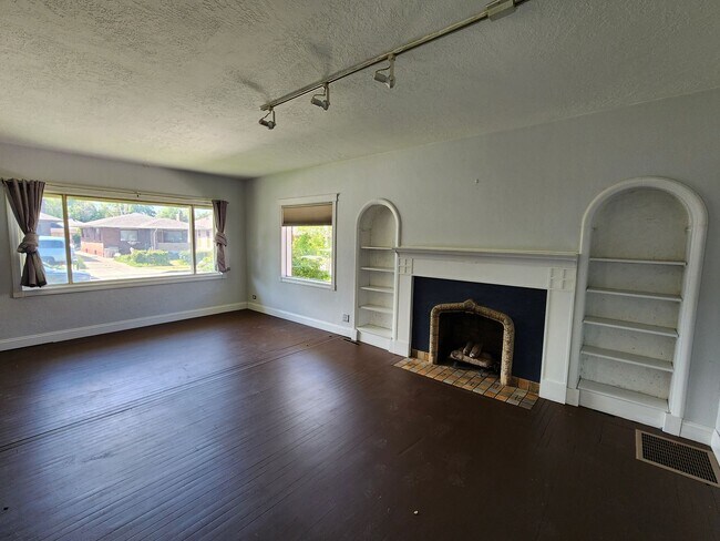 Foto del edificio - HONEY! Stop Scrolling! - FABULOUS!!!! Downtown SLC 3 bd house!