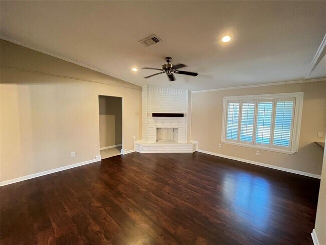 Foto del edificio - 2314 Willow Blvd