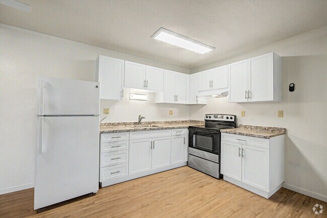 2 habitaciones, 1 baño - 850 pies cuadrados - Cocina - Emerald Bay Apartments