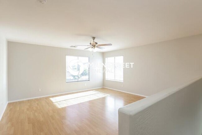 Foto del edificio - 5 Bedroom Pet-Friendly Home in MESA, AZ with Main Street Renewal