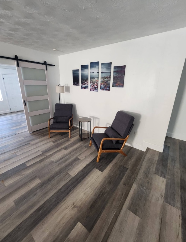 Foto del edificio - 814 Hall St