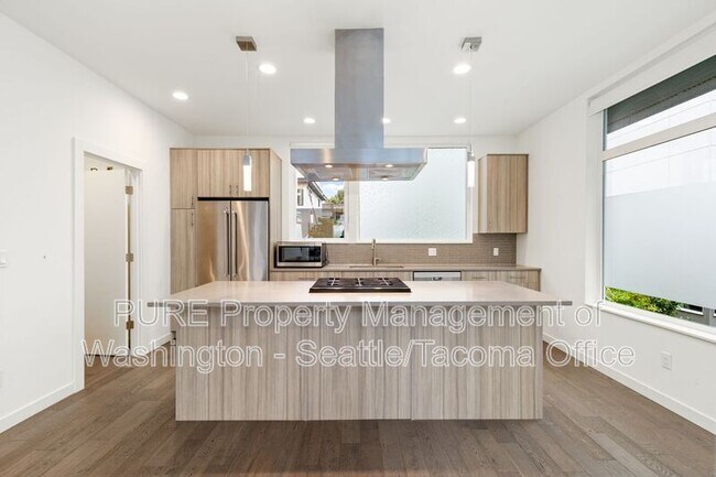 Building Photo - 1813 NW 65th St