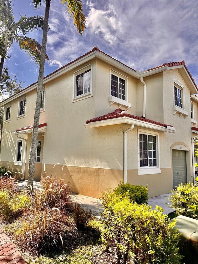 Primary Photo - 21429 NW 13th Ct