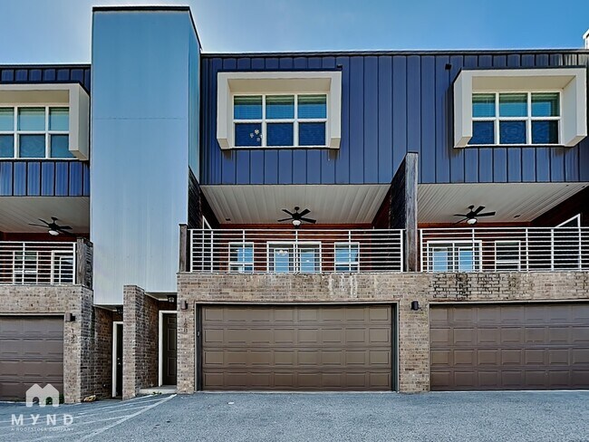 Foto del edificio - 1746 N Reno Dr