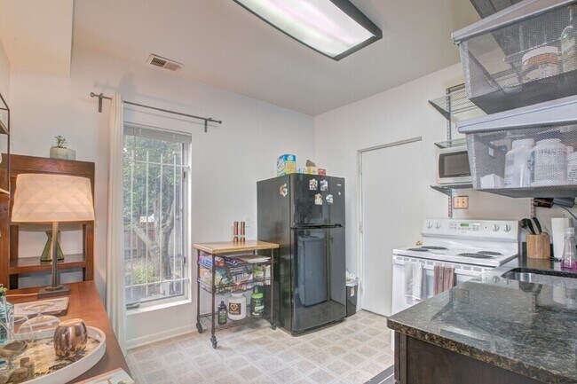 Foto del edificio - 1527 T St NW