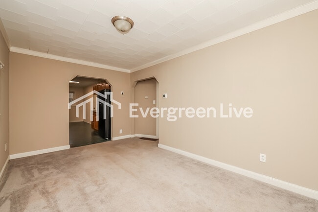 Foto del edificio - 4555 Oakdell Ave