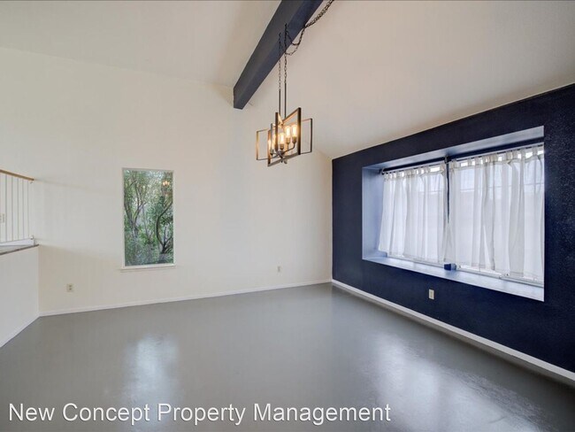 Foto del edificio - 4 br, 3 bath House - 9600 E. Ashford Dr