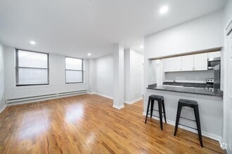 Building Photo - 44 Sherman Ave