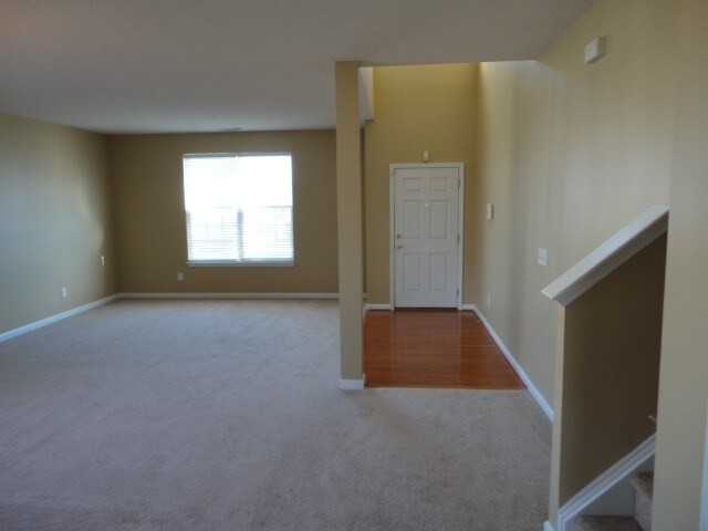Building Photo - 2800 Orchard Trace Way