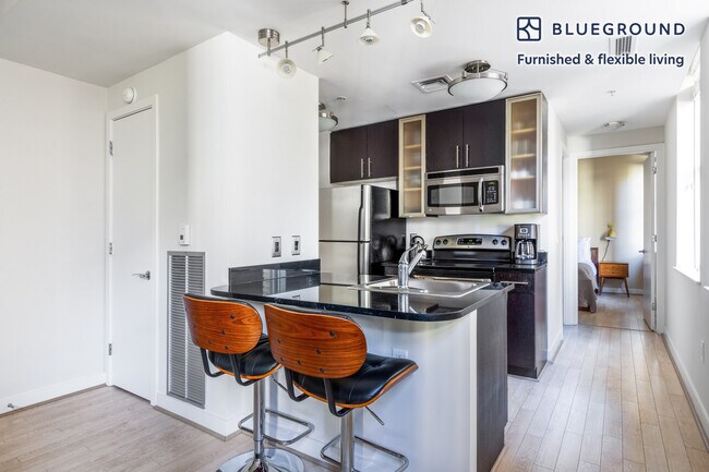 Foto del edificio - 733 15th St NW