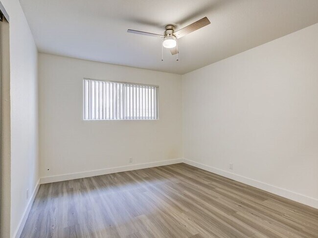 Building Photo - 1064 N Escondido Blvd