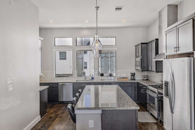 Foto del edificio - 2114 Sabine St