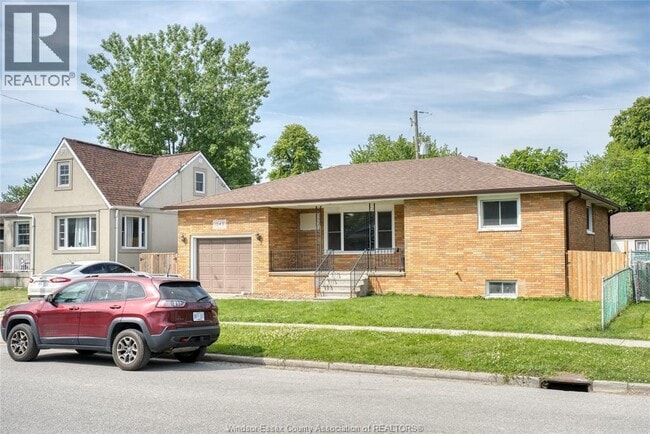 Building Photo - 1243 Westcott Rd