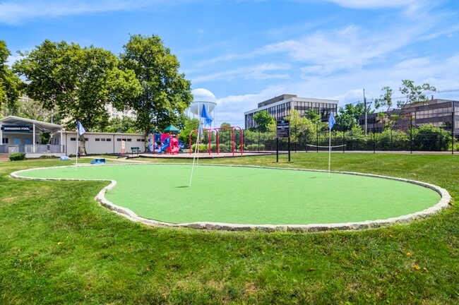Building Photo - Premier at Cherry Hill