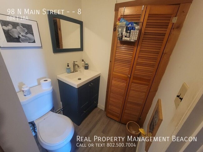 Photo - 98 N Main St Apartment