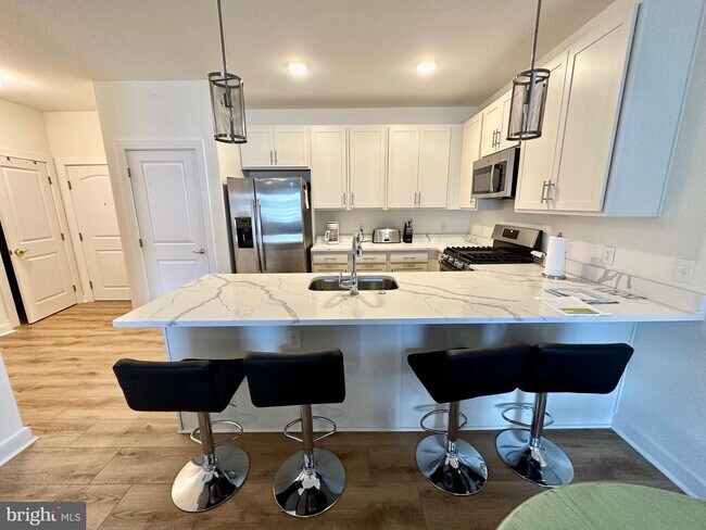 Foto del edificio - 33737 Skiff Aly