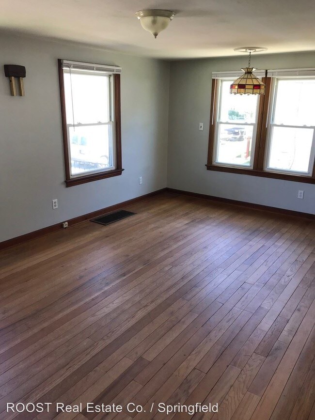 Building Photo - 3 br, 1 bath House - 2107 Hillside Avenue