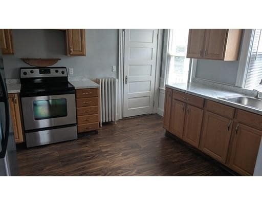 Building Photo - 1 Devlin Ave