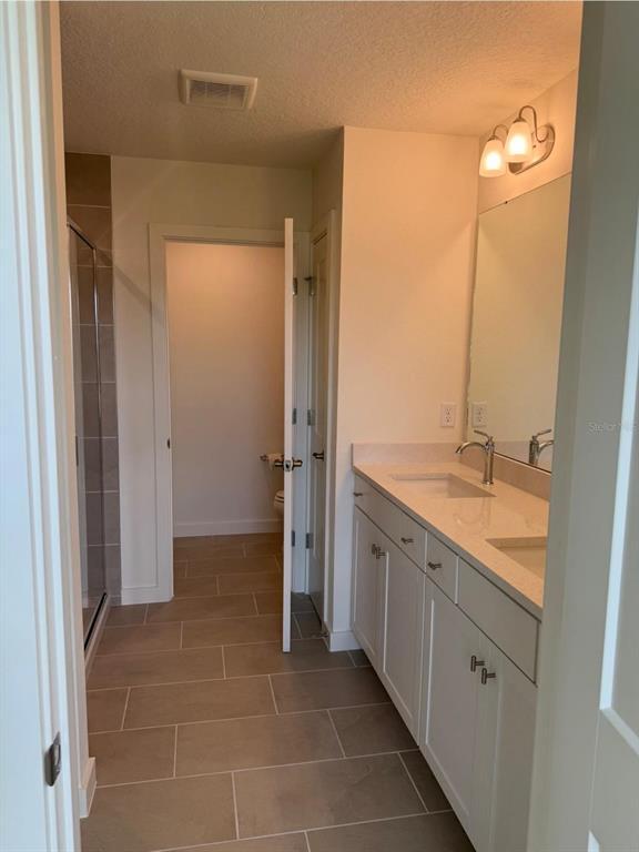 Foto del edificio - 2018 Education St