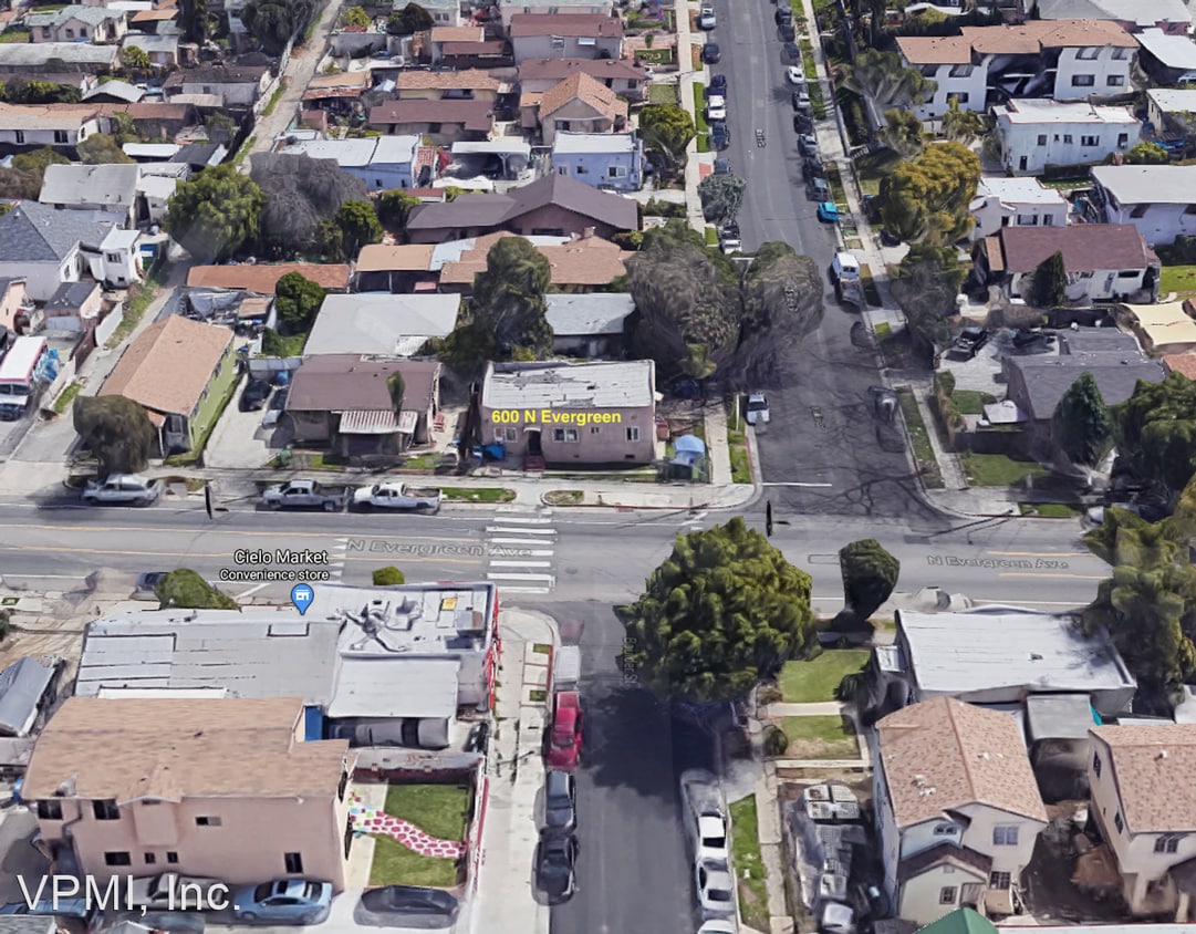 Primary Photo - 600 N Evergreen Ave