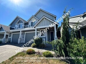 Building Photo - 5347 50th Lp SE