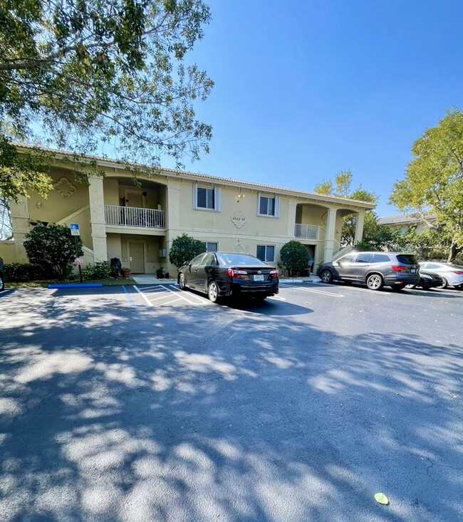 Foto del edificio - 8466 NW 40th St