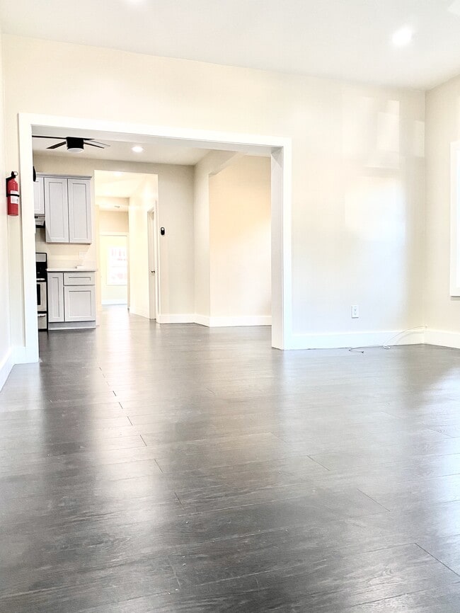 Foto del edificio - 6400 Dix St