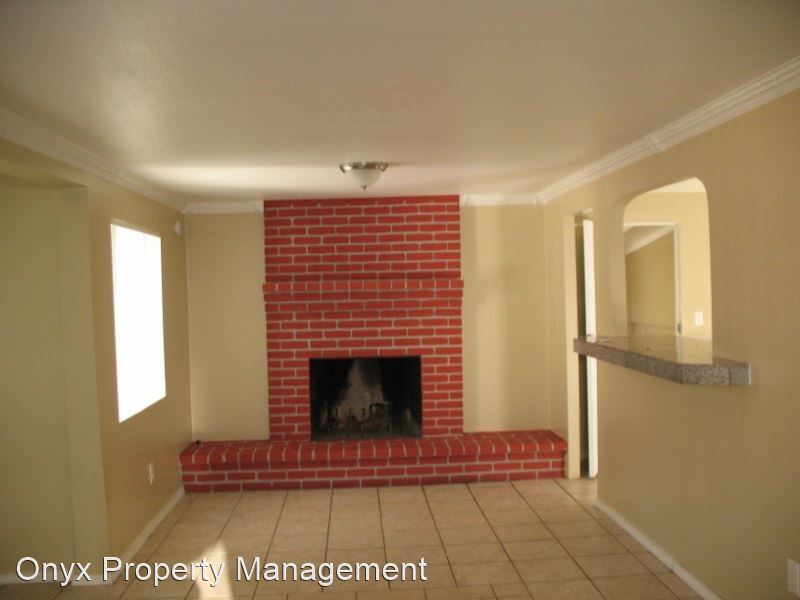 Primary Photo - 3 br, 1 bath House - 1441 East 7th Street
