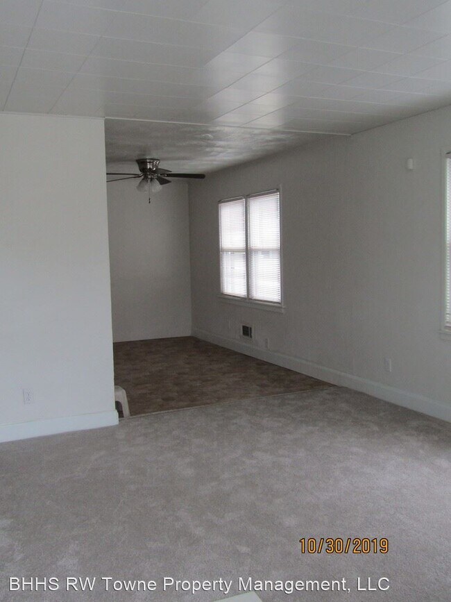Building Photo - 3 br, 2 bath House - 2815 E. Princess Anne...