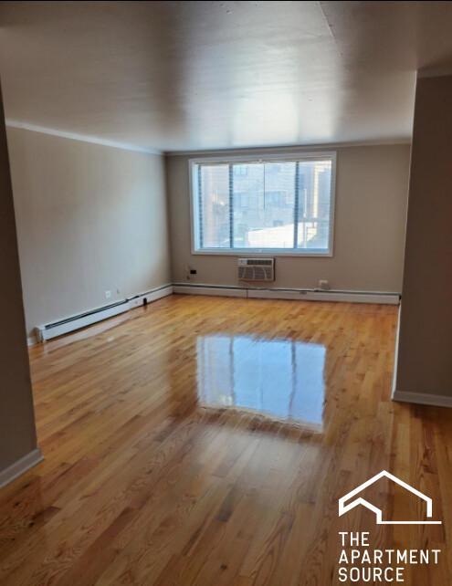 Building Photo - 1515 W Morse Ave