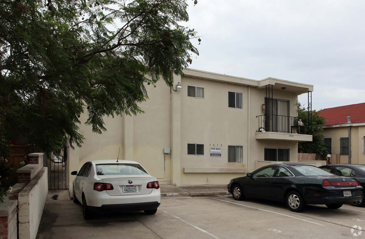 Building Photo - 3838 1st Ave