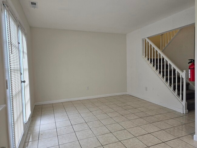 Building Photo - 3410 Juniper Ct