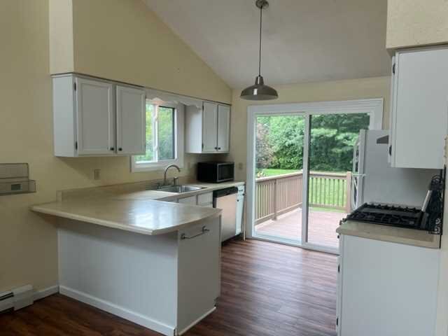 Foto del edificio - 24 Walnut Ct