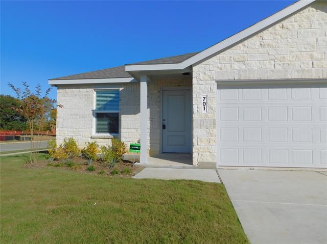 Building Photo - 701 Topline Dr