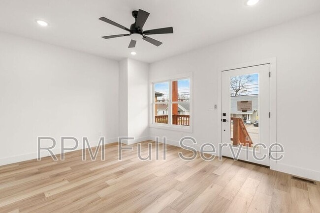 Foto del edificio - 1715 Heiman St