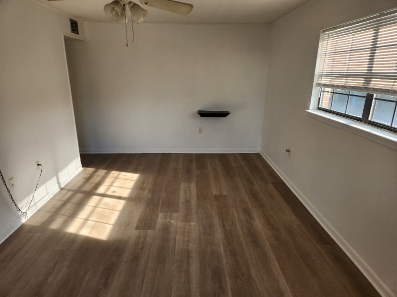 365 Bluefish Dr Unit B, Okaloosa Island, FL 32548 Room for Rent in