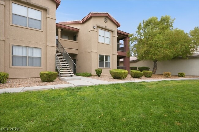 Building Photo - 8000 W Badura Ave