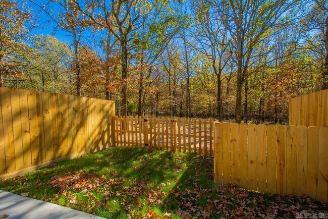 Building Photo - 1 Timber Ridge Dr