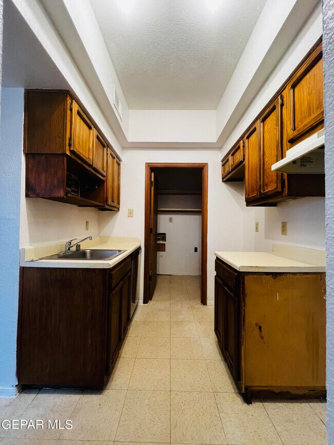 2819 Wong Pl El Paso, TX 79936 Alquileres en El Paso, TX