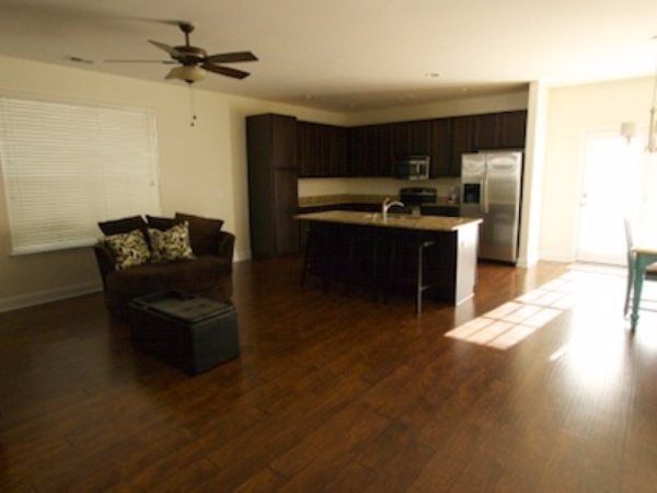 Foto del edificio - 3 Bedroom 2.5 Bath House in Grand Oaks Pla...