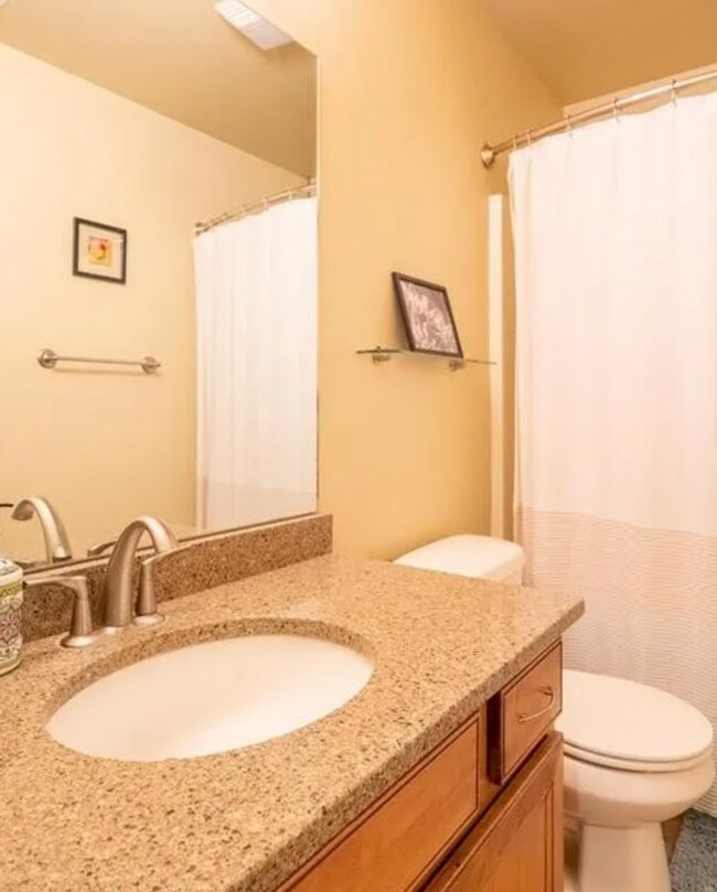 Foto del edificio - 3 Bedroom 2.5 Bath behind Costco