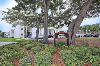 Building Photo - 3815 N Oak Dr