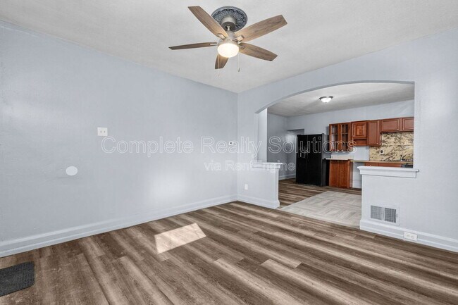 Foto del edificio - 3530 Oregon Ave