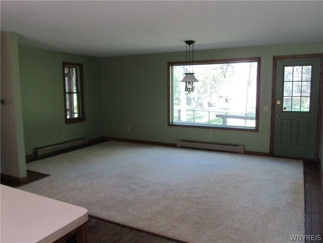 Foto del edificio - 1028 E Main St